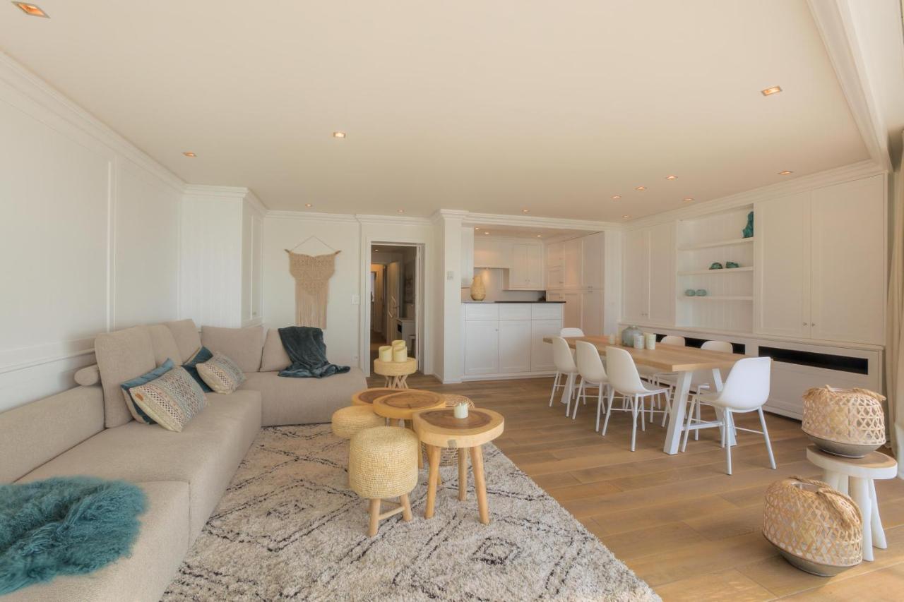 Appartementen Op De Zeedijk In Knokke Op De 3E En 4E Verdieping Van Logie Marie Bagian luar foto